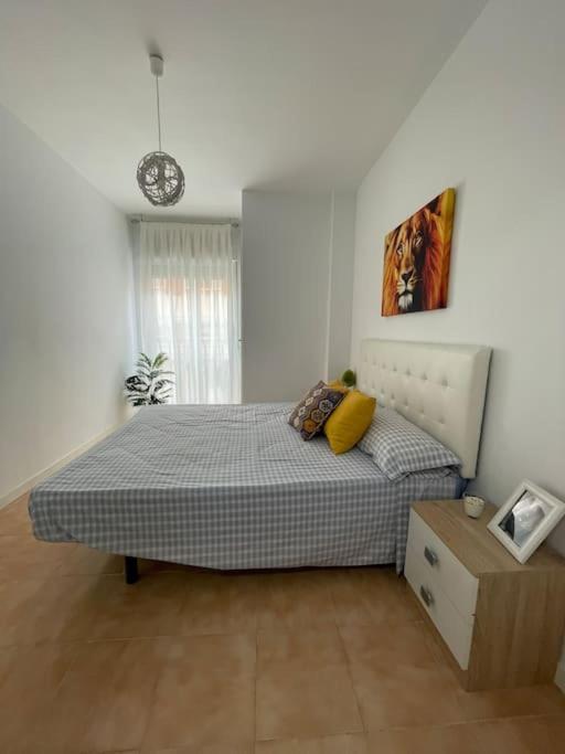 Apartamento Centro De Aguilas. Extérieur photo