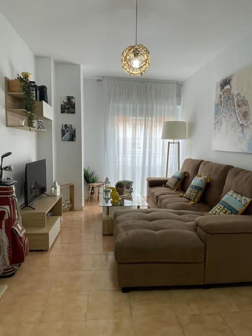 Apartamento Centro De Aguilas. Extérieur photo